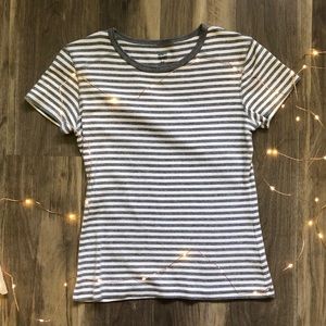 Grey and White Striped Tee 💛